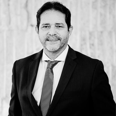 Retrato de Edson Alvisi